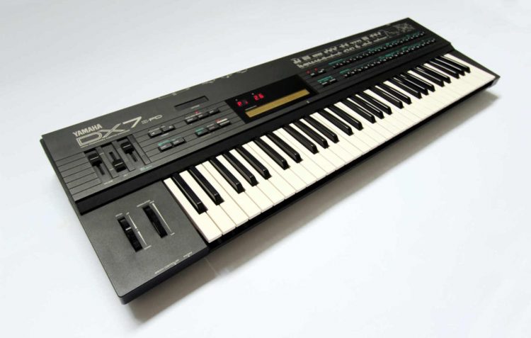 DX7II title image B
