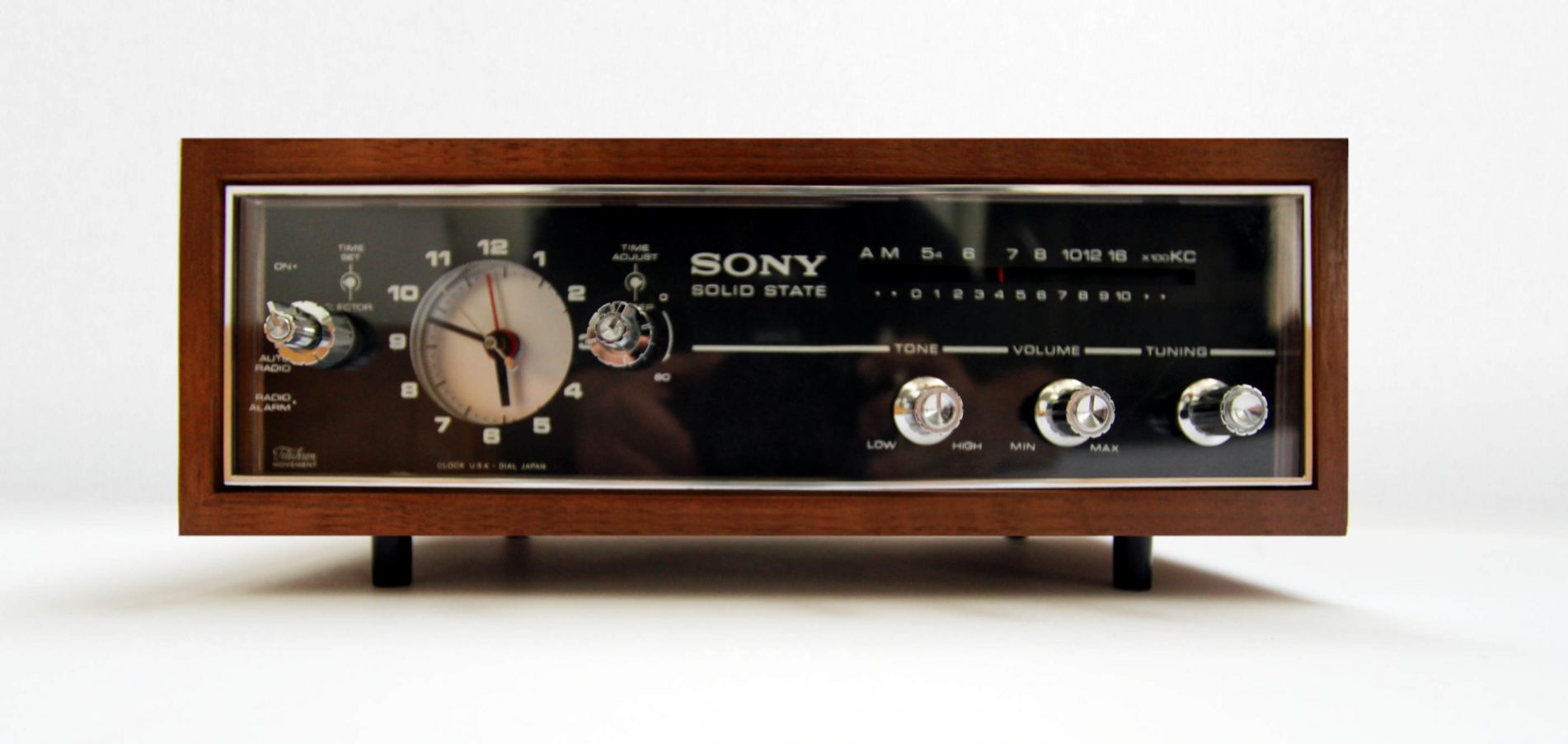 Sony Vintage Clocks