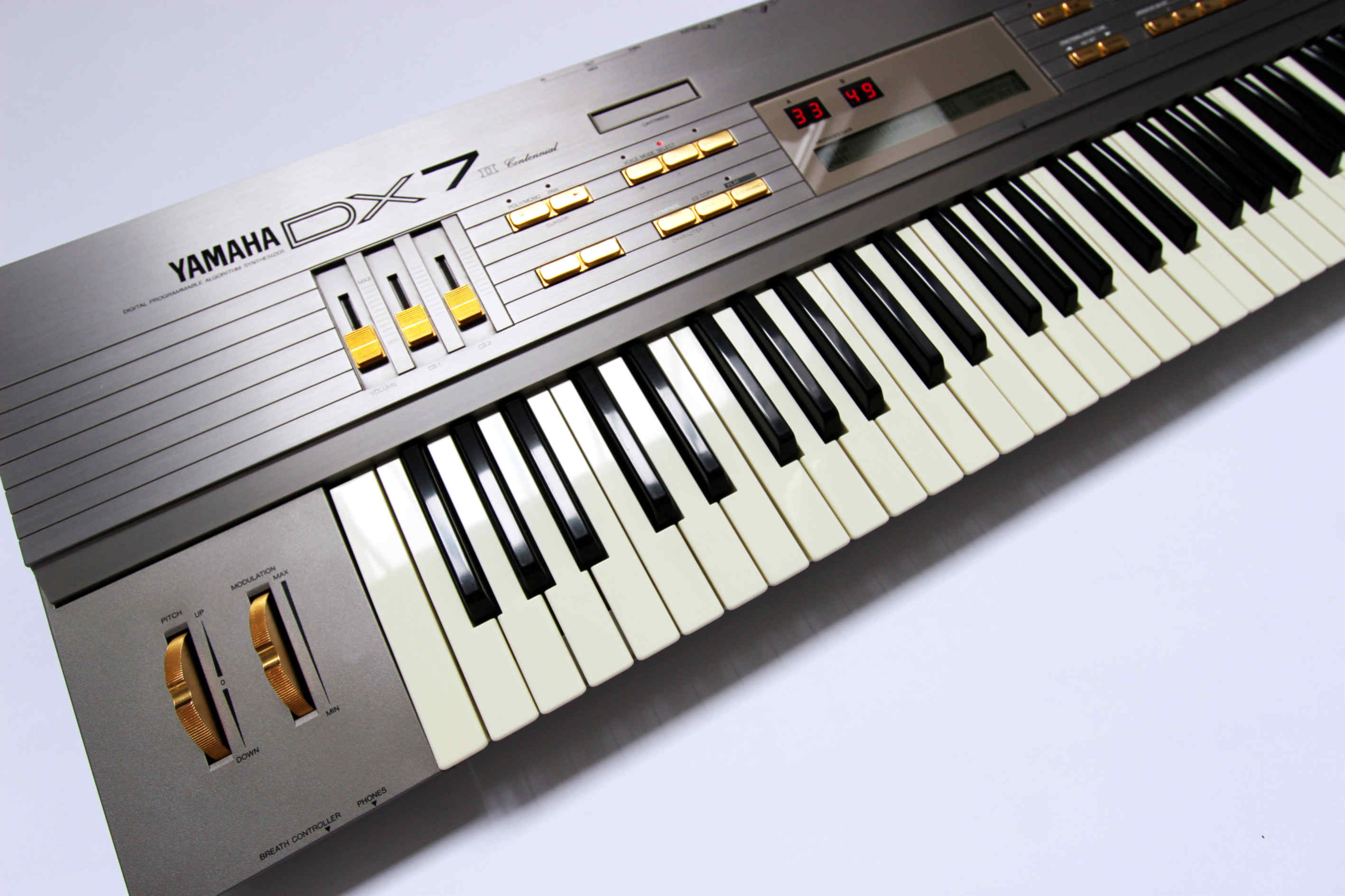 Yamaha DX7IIC limited Centennial Edition Synthesizer (1987) | WOLF