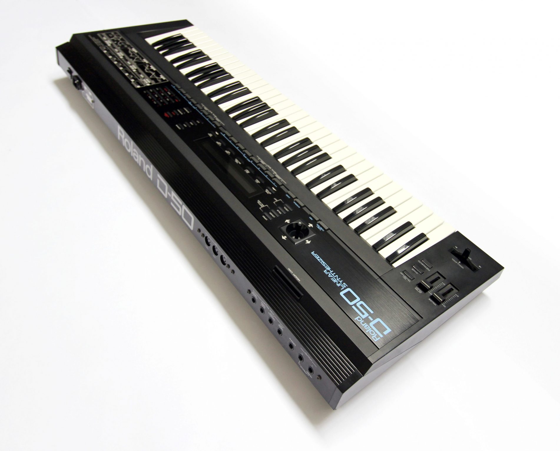 【在庫あ即納】Roland d-50 ローランド シンセサイザー ハードケース付き！ ローランド